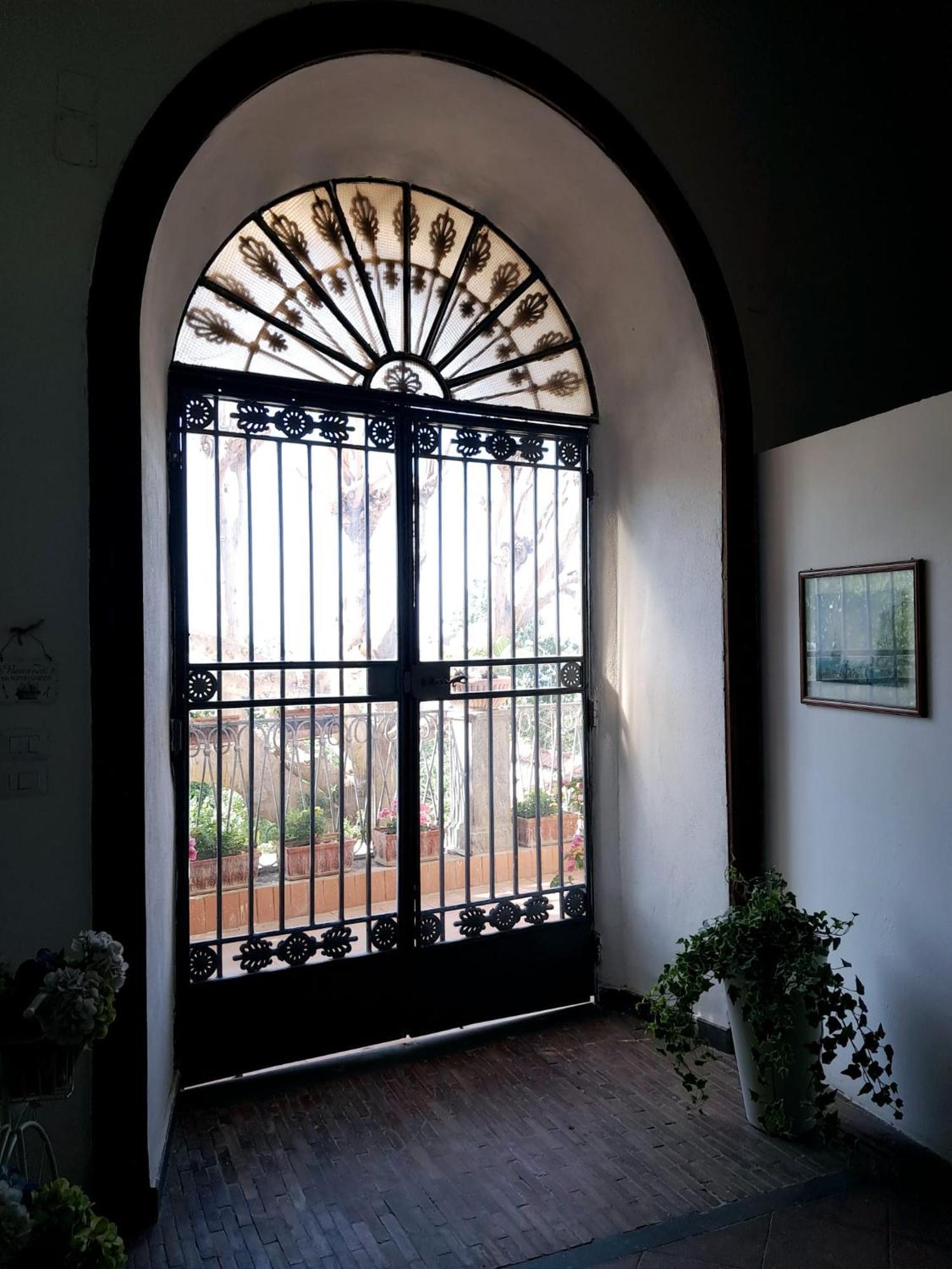 La Suite Del Giardino Νάπολη Εξωτερικό φωτογραφία