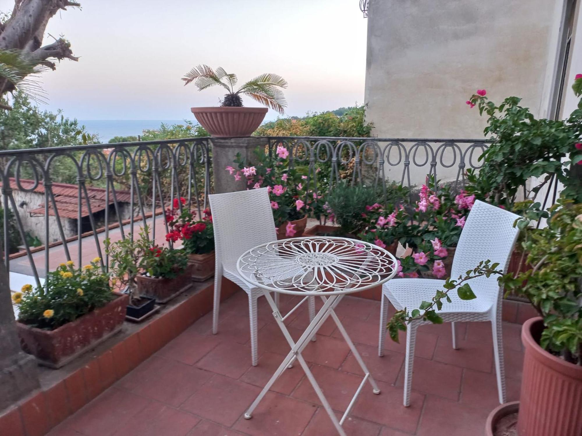 La Suite Del Giardino Νάπολη Εξωτερικό φωτογραφία